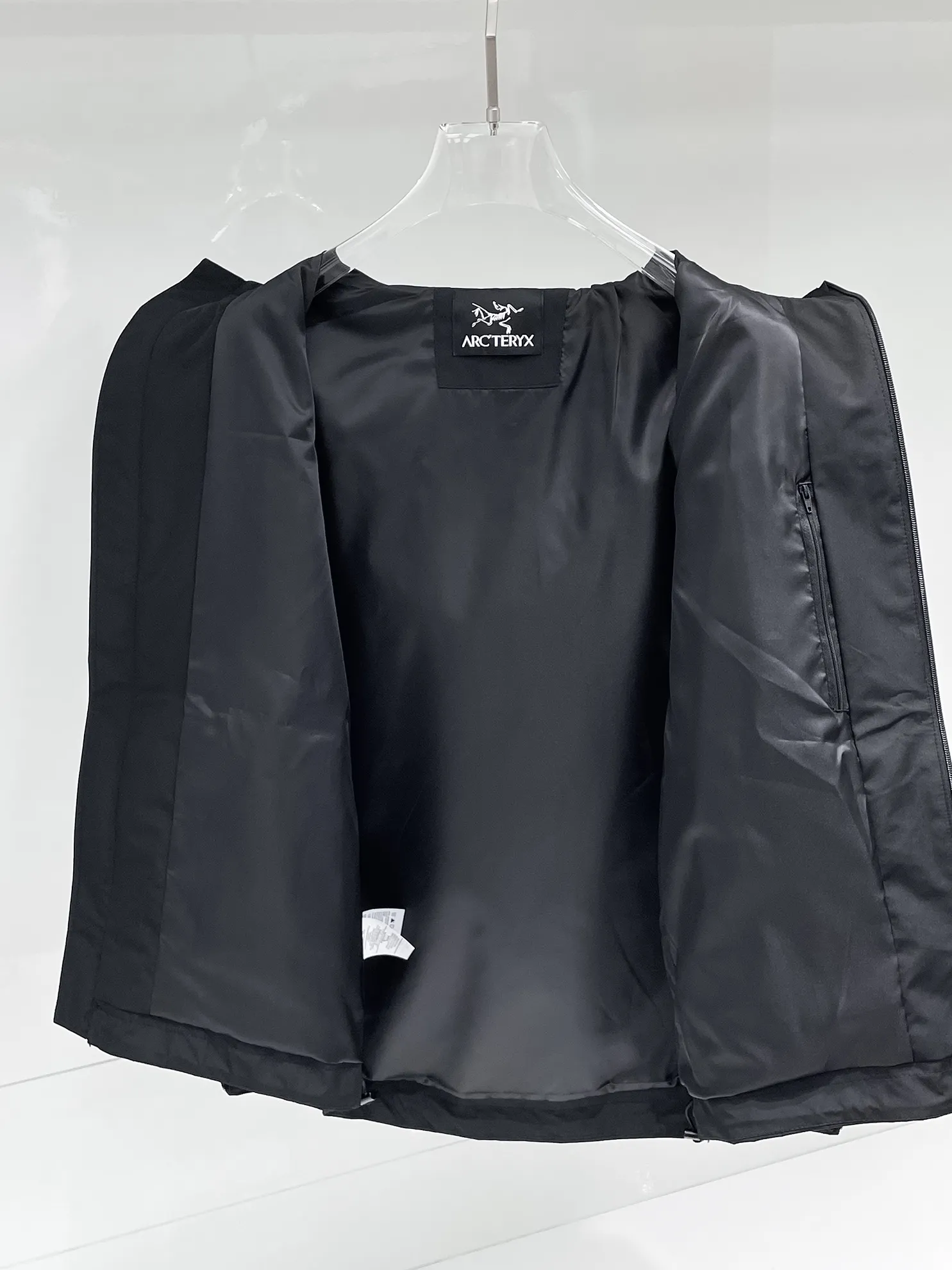 Same Style， ， 2026 New Arrival ， Original Premium Breathable ， ， ， Quality。 ， Sizes：M～3XL，